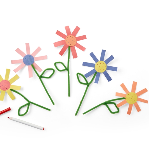 Ages 3-8 Kids Club® Paper Flowers